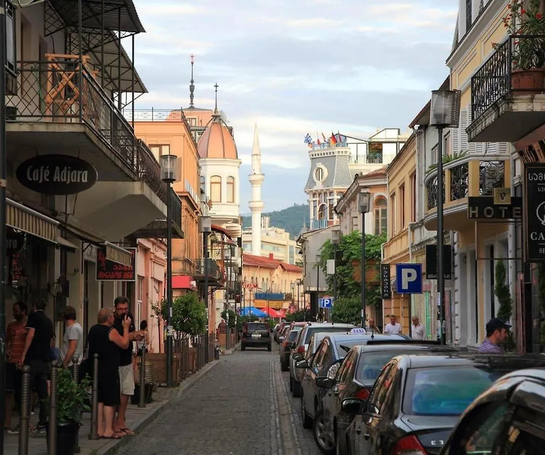 Old Town Apartment 0*, Batumi Georgia